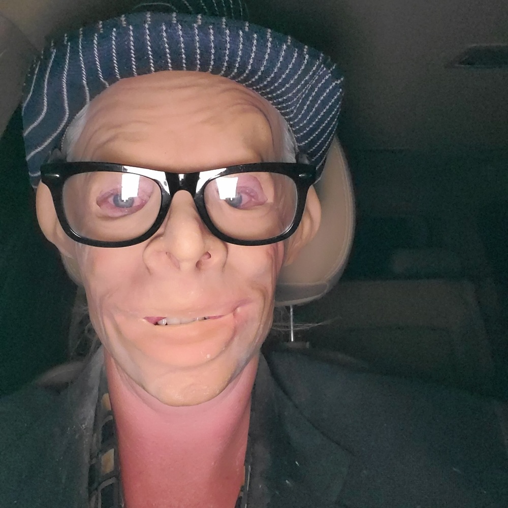 Meet your Posher, Janice